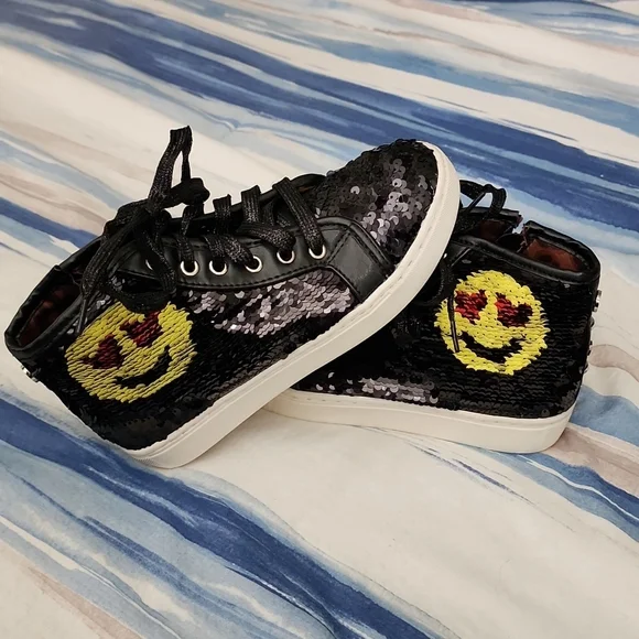 Steve Madden Kid’s Sequin Emoji Smiley Sneakers, Size 3 - Picture 6 of 8